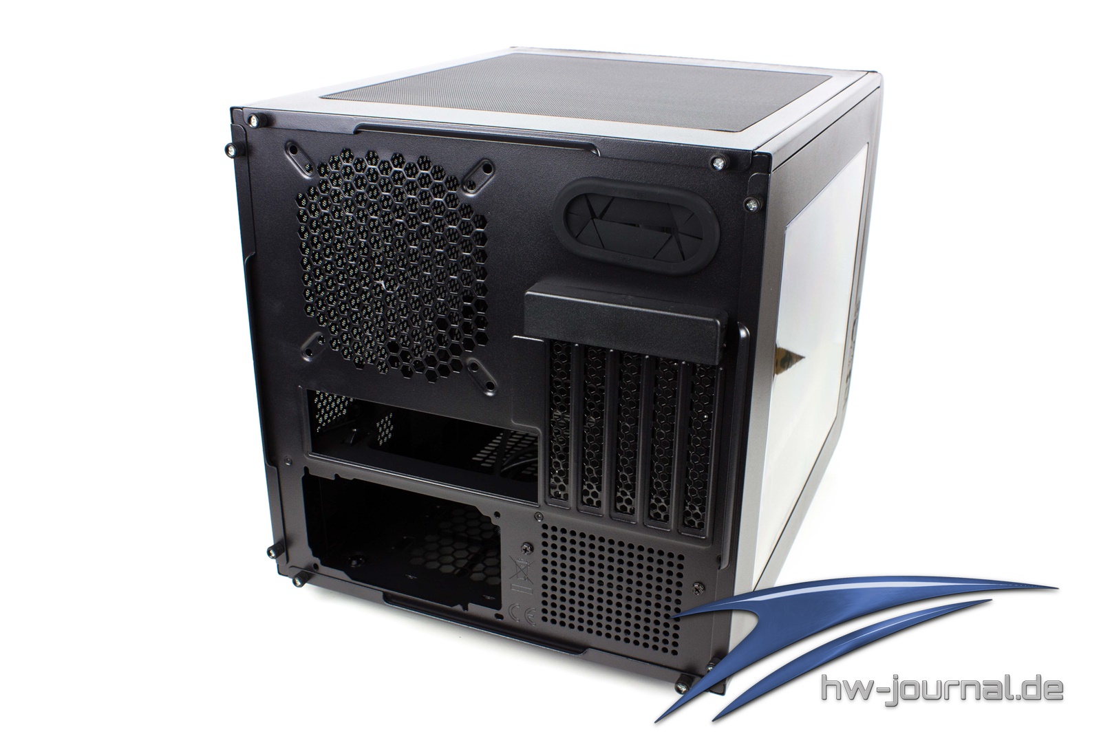 Test: Thermaltake Core V21 - Hardware Journal - Results from #1