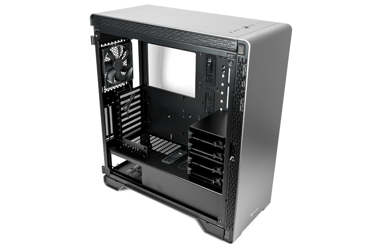 Thermaltake A500 TG 23