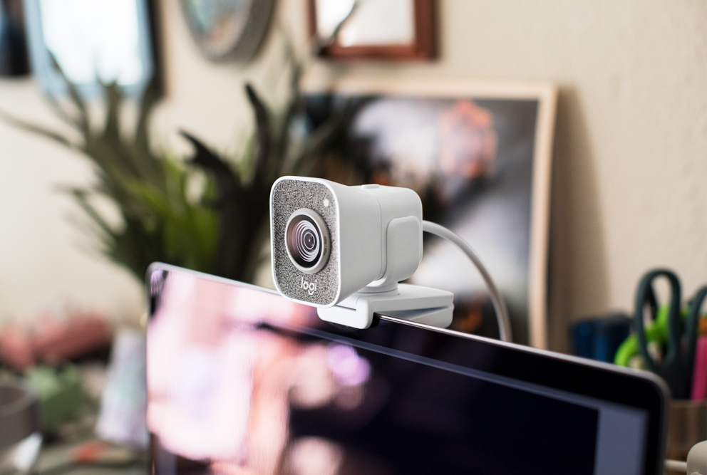 logitech for creators streamcam premium webcam