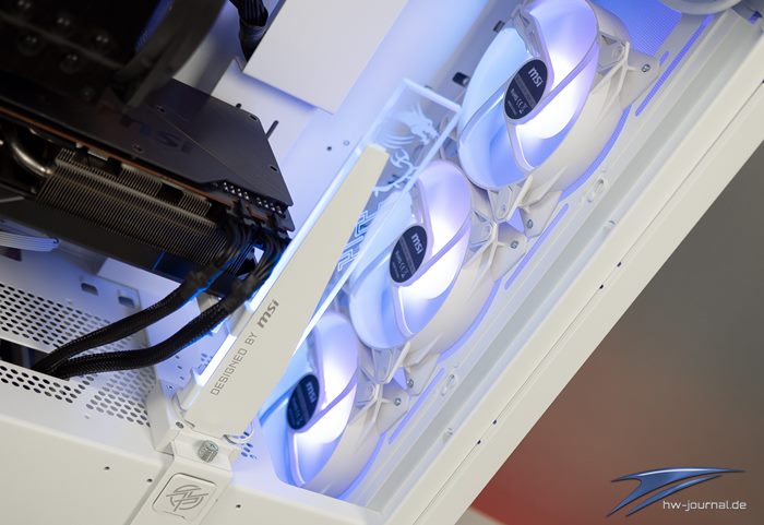 MSI Gungir 300R Airflow 32